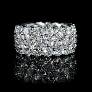 Luxurious White Gold Diamond Cluster Ring